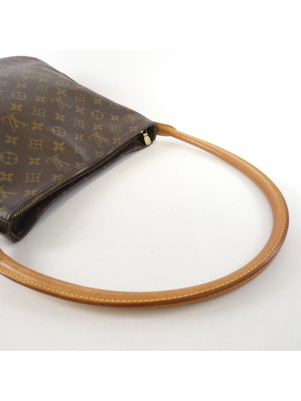 Louis Vuitton Monogram Looping GM Shoulder Bag - Picture 4 of 8